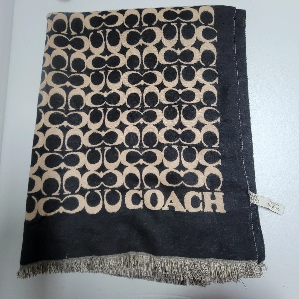Coach signature reversible